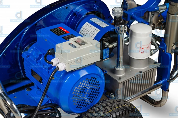 Гидропоршневой окрасочный аппарат с электроприводом SOLTECH ST-P8 HD аналог Graco GH 300 (380V)