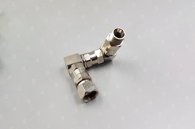 Z-образное поворотное (вертлюжное) соединение (вертлюг) 1/2" - 1/2"